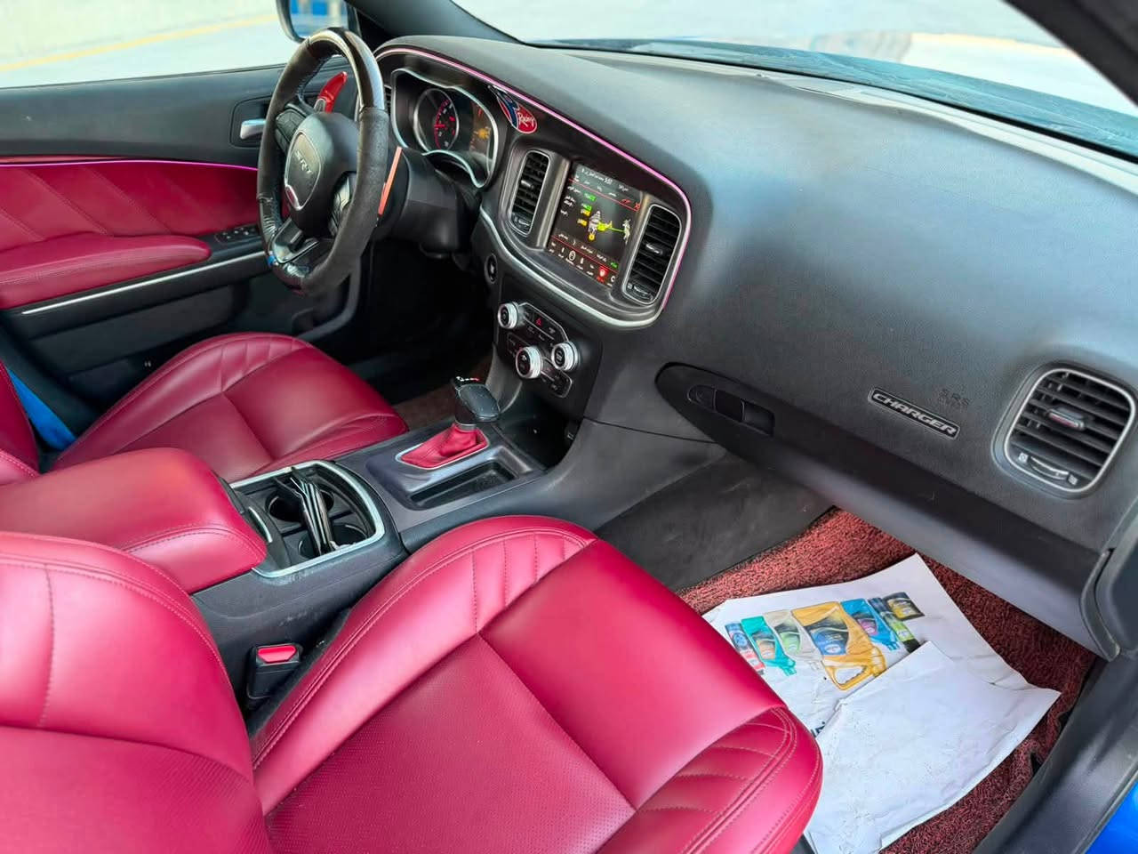 جارجر 2018 سكات باك 6400 v8 
حادثها جاملغ خلفي ومباوك الصفحه
بجم كبس (( بدون ايرباك )) بدون دواخل 
ماشيه 53 الف باسمي رقم بغداد 
كير مكينه مكفولات مكان المنصور بوابه العراق 
سعرها 180 ورقه مال بيع
***********
