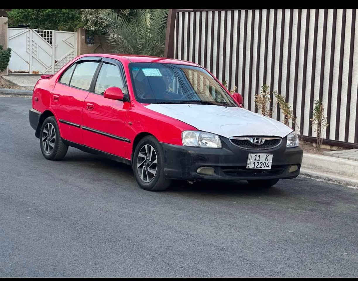 اكسنت فيرنا • ٢٠٠٢ • كير اوتو