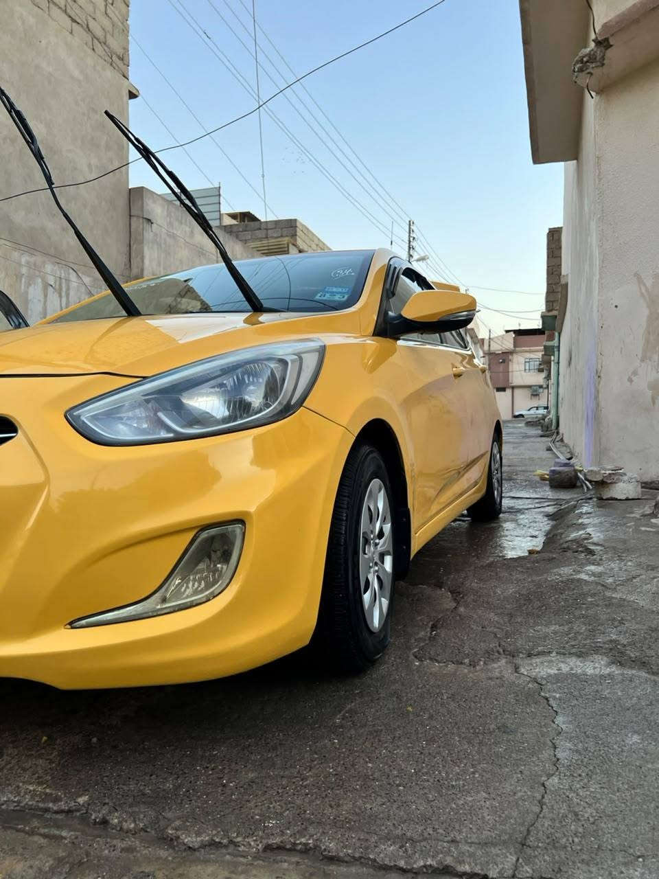 اكسنت موديل 2015

خليجي محرك 1600دوش 

محرك جديد بعد الضمان ماخلص 

محرك وكير وتبريد شرط 

السيارة بدون ضرر فقط تلقيطات خفيفه 

طخم امامي جديد تايرات جدد ويلكب السيارة للعلم 

رقم بغداد بسمي  كابون بانزين منضومه غاز 

دوشمه جديده صبغه وحدة الستفسار اكثر 

***********

نص مكتوب في الصور:
- Galaxy A35 5G