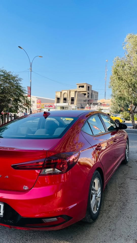 السلام عليكم .. ♥ 

🛑اقرأ التفاصيل قبل ماتتصل كلشي موضح 

Hyundai Elantra Sel 2020

• فول بصمة 
• سلايت 
• بصمة ابواب 
• ⁠كروز سرعة + تحديد مسار
• ⁠نقاط عمياء 
• ⁠اوتو ستوب
• منظومة زينون 
• ⁠كشنات تدفئة
• صندوق ذكي + بصمة
• تبريد ثلج 🧊 
• طخم جديد 🛞 
• محرك 20 دوش 
• كير cvt 
• ماشية 78 mi
• ⁠رقم اربيل تحويل مباشر 
• رقم الشاصي
5NPD84LF5LH618701

• حادثها جاملغ جهة السايق مصبوغ مع ربع الباب اصبعين بوند وجهة سكن كلير امريكا فقط بدون حادث وشوية رش بالدوار الخلفي ايرباك ستيرن سستم بدون دواخل بدون شواصي 
• بيها ملاحظات حالها حال اي سيارة حديد مال شارع • 

• ⁠السعر 141 $

• واتساب ***********
• اتصال ‭***********
