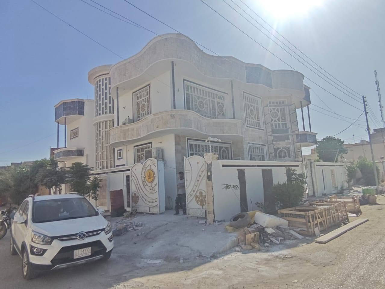 سلام عليكم...
عمل يشمل جميع الديكورات الخارجيه فوم تركي طلس مرمر صبغ كل الشركات موجود
وديكورات الداخليه مغربي ملكي شغل 100/100
العنوان مسيب حي المعلمين.... ***********
