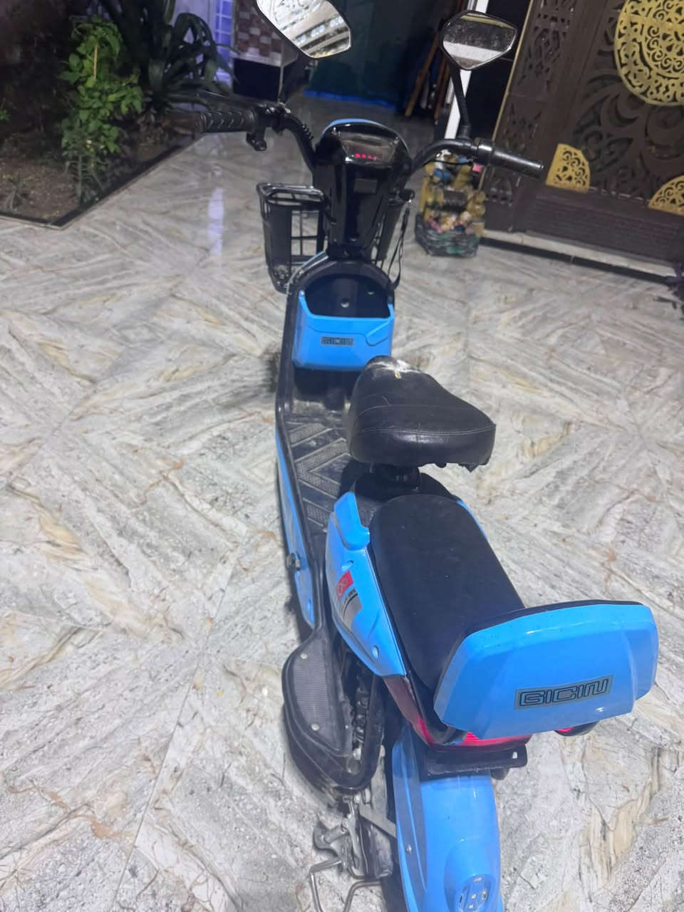 دراجة شحن • حجم ١٤ • بطاريات جديدة