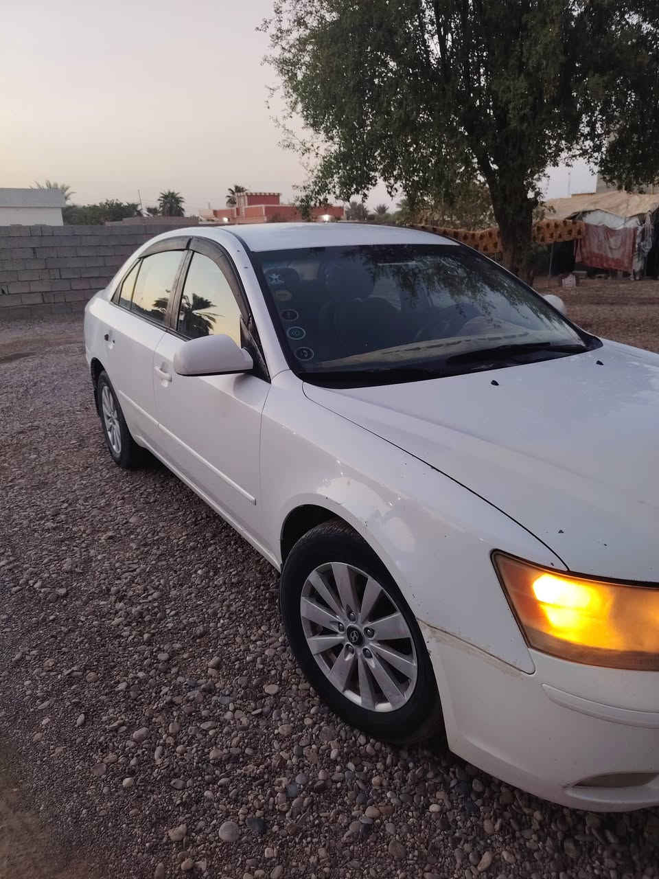 سيارة  سوناتا 2010 أمريكي البيع بعدهة جديده ضرر بنيد مابيهة معجون خلاص دفتر و5 أورا ***********
