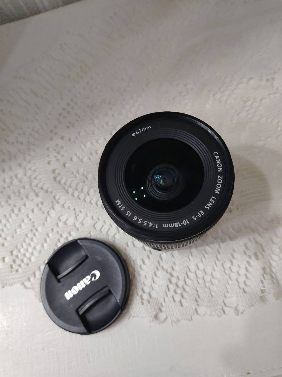كانون 80d للبيع وياها وياها
عدسة 50mm وعدسة 10-18 الترا وايد

الملحقات 
بدي مع العدسة ال50 وعدسة ال10-18
وشاحنة وبطارية 

السعر 450 الف 

عنواني بغداد المحمودية 
***********

