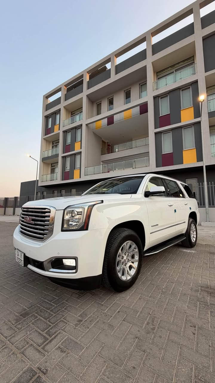يوكن GMC خليجي وكاله المنصور ماشيه 100 كفاله عامة رقم بصرة سنويه ورقم وهزه كله جديد بدون اي نقص 
***********
*********** البصرة, العراق
