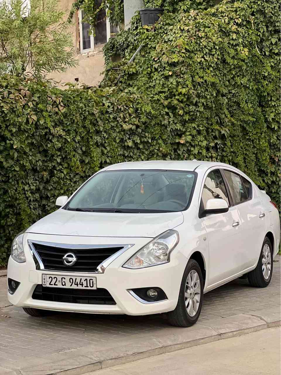 نیسان سەنی لاکشمیبای هندی ٢٠٢٤
سەیارەکە لۆک لۆکە 
 ٤٩٠٠٠ کلم رۆیشتوە 
بێ بۆیاخ بێسارد 
گێڕو مەکینە بەشەرت 
تەحویلو خرامە بە شەرت 
لە سلیمانیم 
*********** السليمانية, العراق
