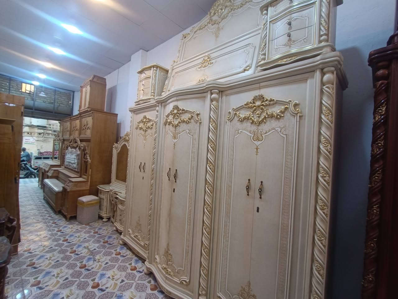 سلام عليكم خرف نوم مصريه درجة اوله سعر خاص العنوان الناصريه السيف الستفسار ***********
