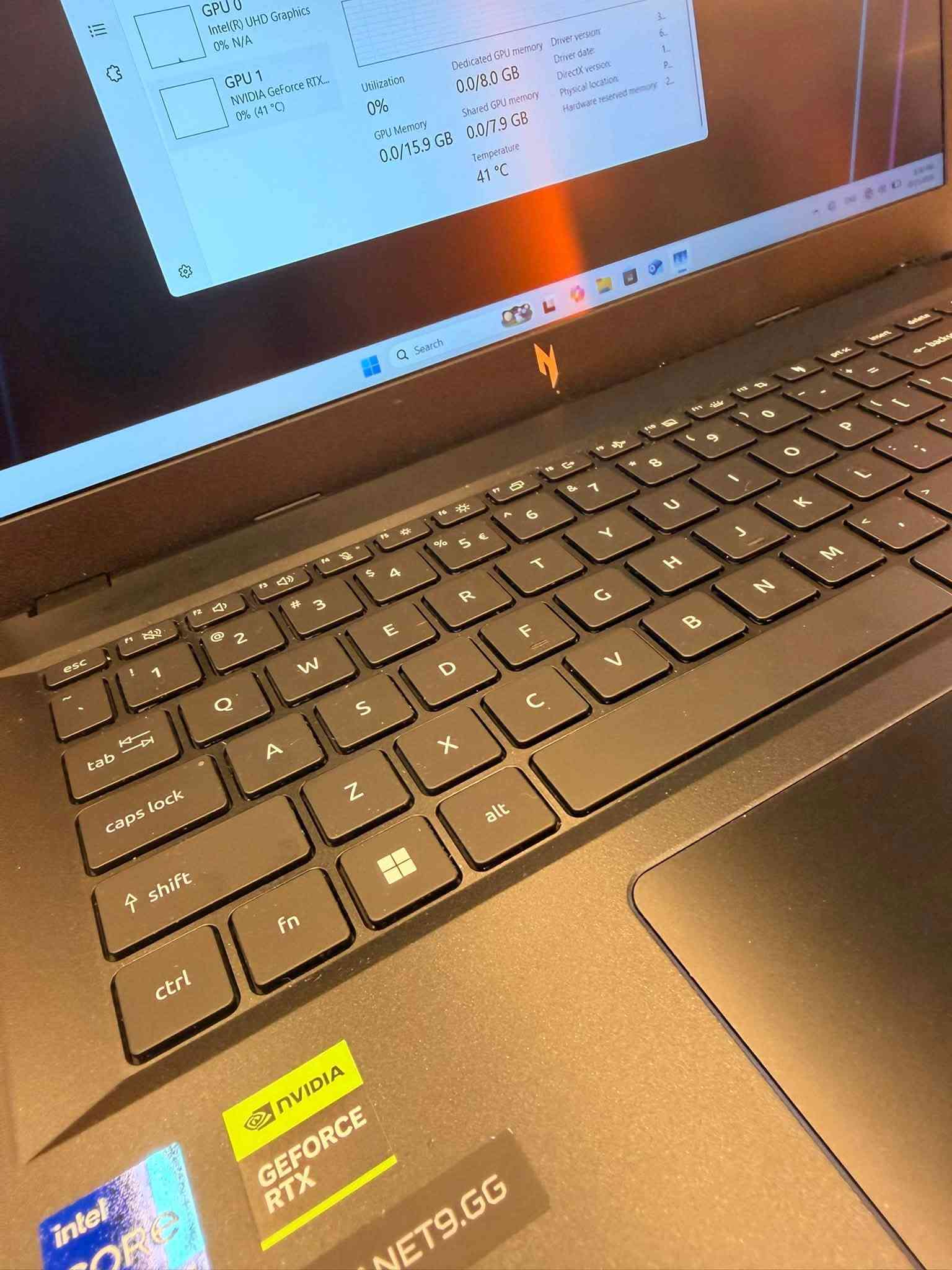 Acer Nitro V15 
لابتوب كيمنك نظافة ١٠٠٪؜ 
Cpu: core i7 13620H
RAM: 16G DDR5 5200
SSD: NVMe 512G 
GPU: RTX 4060 8G VRam 

نظافة ١٠٠٪؜ استخدامي بسيط الها بدون العاب 
مكاني بغداد 
***********

نص مكتوب في الصور:
- Task Manager
- Performance
- CPU
- 2% 3.00 GHz
- Memory
- 5.0/15.7 GB (32%)
- Disk 0 (C:)
- SSD (NVMe)
- 5%
- GPU 0
- Intel(R) UHD Graphics
- 0% N/A
- GPU 1
- NVIDIA GeForce RTX...
- 0% (41 °C)
- % Utilization
- 13th Gen Intel(R) Core(TM) i7-13620H
- 100%
- Percentage of time the disk is
- processing read or write requests
- 60 seconds
- Utilization
- 2%
- Speed
- 3.00 GHz
- Base speed:
- Sockets:
- Cores:
- Logical processors:
- Virtualization:
- L1 cache:
- L2 cache:
- L3 cache:
- 2.40 GHz
- 1
- 10
- 16
- Enabled
- 864 KB
- 9.5 MB
- 24.0 MB
- Processes
- 187
- Threads
- 3322
- Handles
- 87173
- Up time
- 0:00:00:48
- Run new task
- Search
- Task Manager Performance Run new task CPU 0% 2.66 GHz Memory 5.0/15.7 GB (32%) Disk 0 (C:) SSD (NVMe) 0% GPU 0 Intel(R) UHD Graphics 0% N/A GPU 1 NVIDIA GeForce RTX... 0% (41 °C) Disk 0 (C:) NVMe WD PC SN740 SDDQNQD-512G-1014 Active time 100% 60 seconds Disk transfer rate 60 seconds Active time 0% Average response time 1.3 ms Read speed 16.3 KB/s Write speed 36.7 KB/s Capacity 477 GB Formatted 477 GB System disk Yes Page file Yes Type SSD (NVMe) Search
- Task Manager Performance Run new task CPU 1% 3.25 GHz Memory 5.0/15.7 GB (32%) Disk 0 (C:) SSD (NVMe) 0% GPU 0 Intel(R) UHD Graphics 0% N/A GPU 1 NVIDIA GeForce RTX... 0% (41 °C) GPU NVIDIA GeForce RTX 4060 Laptop GPU 3D 0% Copy 0% Video Encode 0% Video Decode 0% Dedicated GPU memory 8.0 GB Shared GPU memory 7.9 GB Utilization Dedicated GPU memory Driver version: Search
- NET9.GG