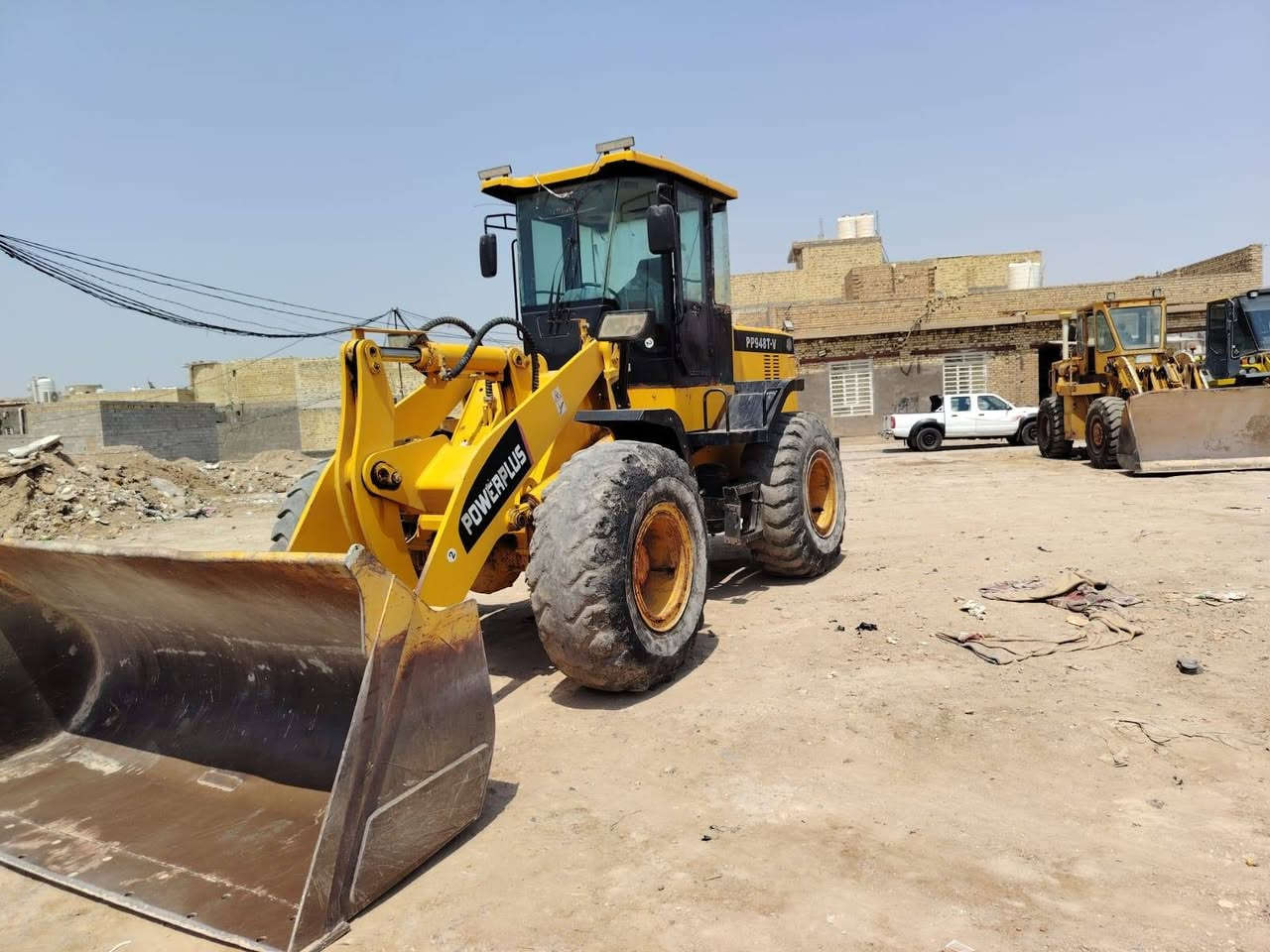 للبيع صيني بدون رقم موديل 14محرك كمنز جاهز المكان ميسان ***********
