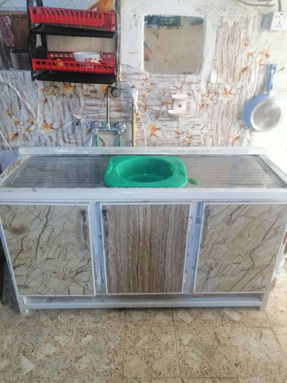 *********** السعر ١٠٠
