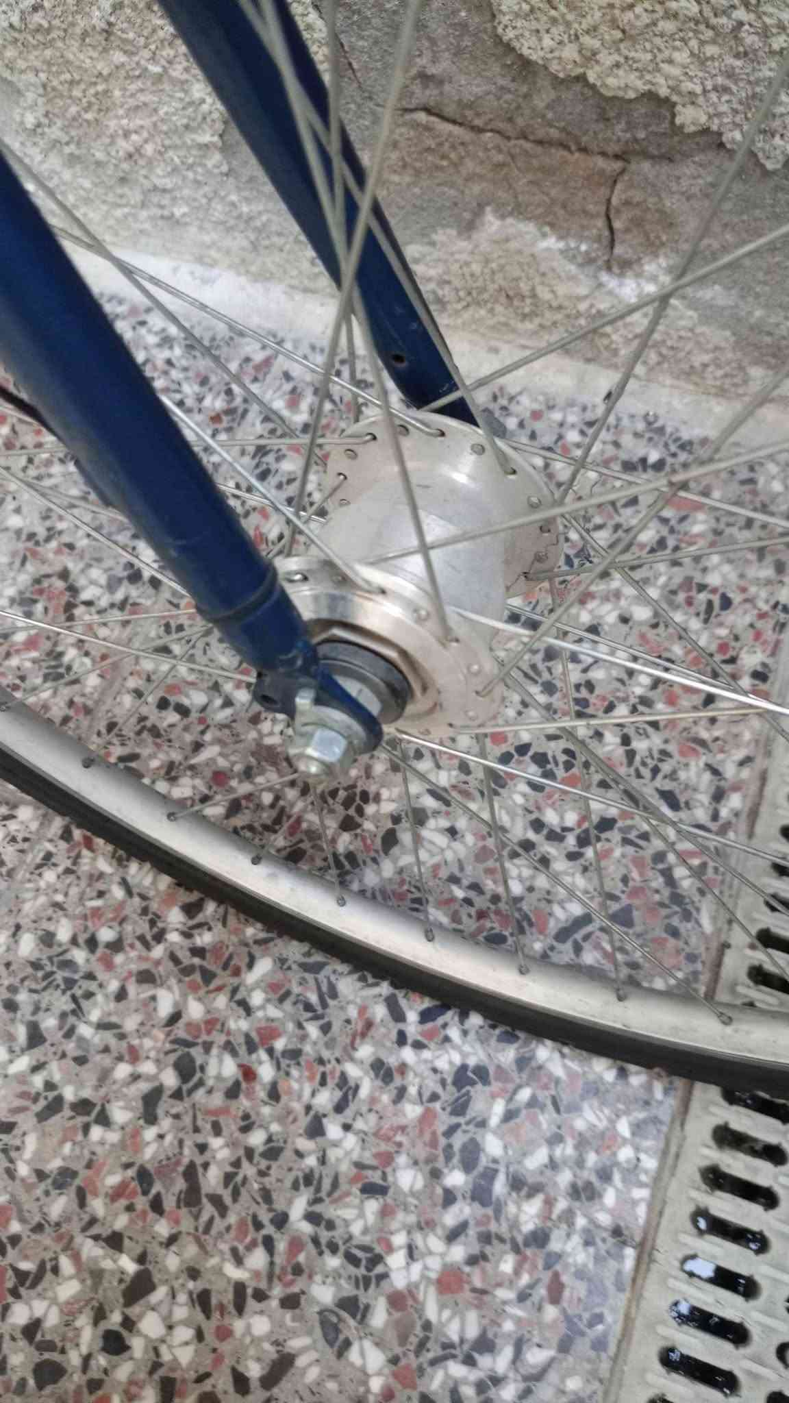 C 700 • نضيف ومكمل • عطل بناقل السرعه