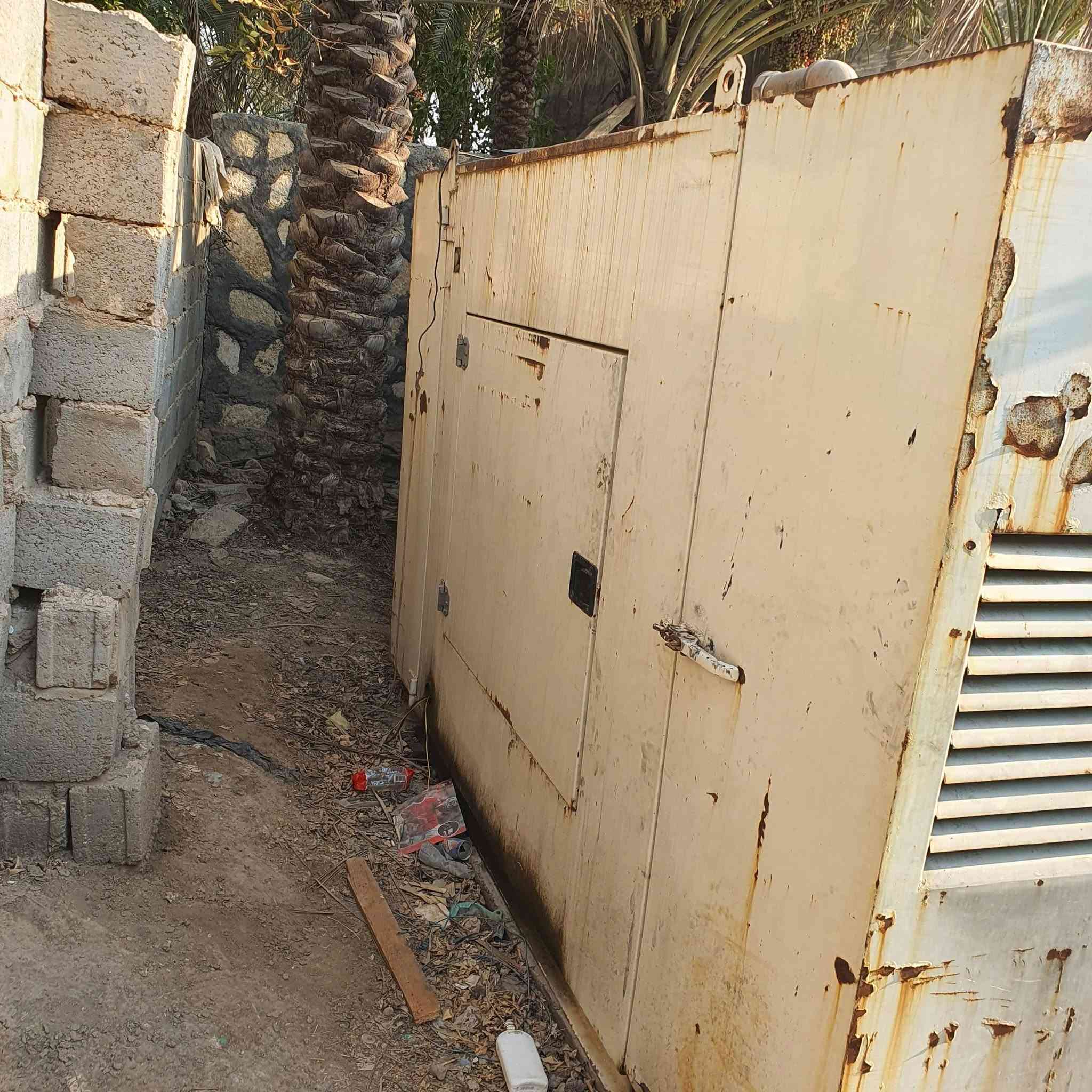 السلام عليكم مولد بيركنز انكليزي كاتم 100%جبيلي
3بستم 30كيفي نضيفه 
مكانه بابل ابو غرق الأوسط ***********
