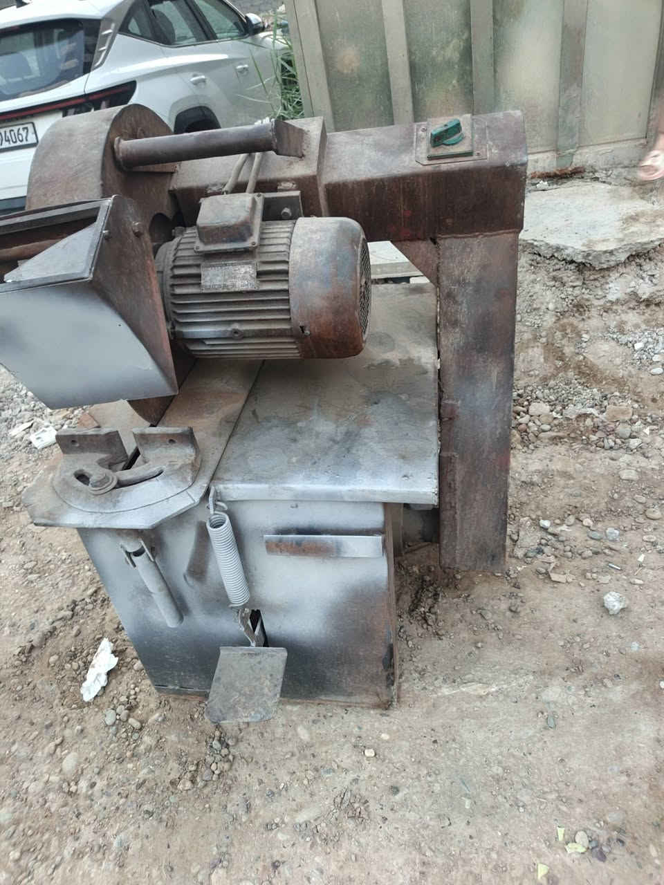 سلام عليكم كتر صناعي البيع *********** مكاني بغداد الدوره السعر 550 بي بمجال
