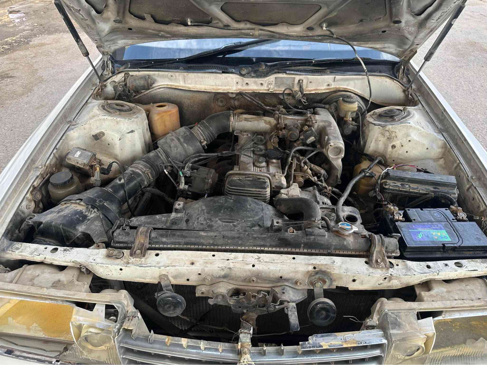 تويوتا مارك محرك ونجي جديد بس الكير تعبان ينردله تغير او تصليح حدادية جديده سياره متعوب عليه الله شاهد معمرها هستوني مشتريلها فره كامله أبواب وجمالغة امامي وصباغه فرن مكلفتني السيارة عايزه غلافة أبواب وكهربائية أبيع كوم حديد وانطيك رقم راعيها يريد ورقتين ويدور وعليه 250 الف غرامات رقمه نجف موديل/1991/ مكاني نجف الاتصال على الرقم *********** النجف, العراق

