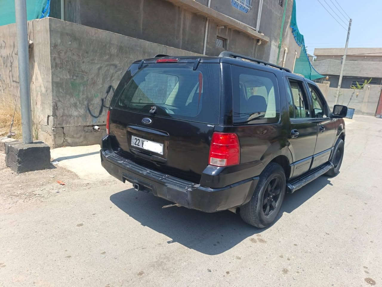 فورد ٢٠٠٦ أصل مزاد بس مابيهه كتاب سنويه ولوحات طبق لأصل بيهه صبغ عام بدون ضربه محرك بطه حديدية جاهزه بس دبلاته تعبانه مكاني ديالى سعرها ١٩ ورقه سياره شغل وطلع وين ميعجبك ‏‪***********‬‏
