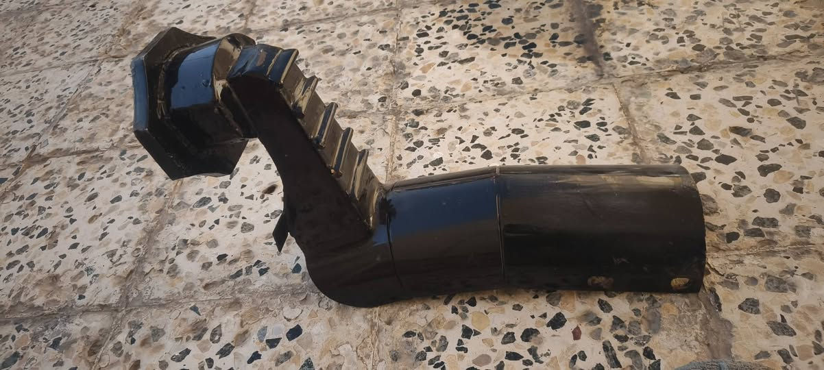 راصطه للبيع باكستني ثقيل مصبوغه ومعجنه وكامله سعر ستين بيه مجال مكان دوانيه مىركز ***********
