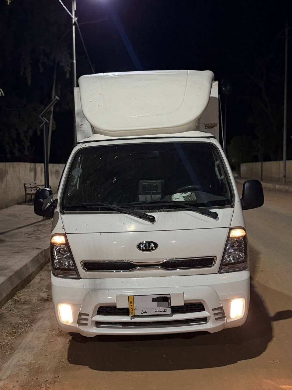 كيا مسكر الدبلو مفطومه كير اوتماتيك ماشيه 61 فول مواصفات التحكم  وتدفئه بستيرن كشنات تدفئه مري شفط  مانع انزلاق حساس خلفي وكامره  وبعد بيه وماعد البوكس اني مخلي 
***********
