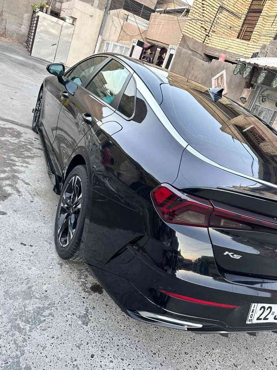 جي تي لاين K5
وارد امريكي
 الحادث كما موضح بالمنشور فقط 
فل مواصفات 2022
المحرك 1600 تيربو
بصمه تشغيل عن بعد 
بصمه ابواب 
اشارة ترجيب عند الاقتراب
شحن هاتف لاسلكي
قياده ذاتيه 
هاند بريك بصمه
مثبت سرعه
ABS نضام
مانع انزلاق
حساس أطارات
بك لايت ليد امامي خلفي
شاشة كبيره 
شاشه تدعم الكاربلي
كشافات امامي
شاشه اعطال
رادار جانبيه
رادارات امامي خلفي 
مراقبة النقطة العمياء
رادار الخطوط البيضاء
اشاير بالمري
مقعد السائق كهربائي
4  انضام قياده __أيكو + سبورت +سمارت +نورمال
فول تحكم ستيرن
كزوز سرعه
كير أوتو + عادي
مصابيح خلفية LED
مصابيح ضباب LED
رادار ضباب
2 وضعيات كامره 
حساس A/C تبريد عند اتصال الهاتف
حساس صندوك ذكي عند الاقتراب
الحادث بعده ممصلح كما موضح بالصور فقط 
ماشيه 82 الف كم
السعر (((153))) وبيها مجال قليل
العنوان البنوك حي سومر 
***********
***********
