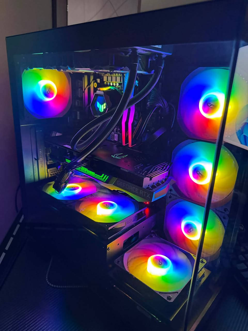 السلام عليكم للبيع
🟢مواصفات🟢

M.B: Gigabyte B760 DS3H DDR4

G.C: RTX 3070Ti ZOTAC TRINITY OC 8GB

CPU: iNTEL i5 12400F 

RAM: DELTA T.FORCE 16GB (8*2) 3200MhZ 

HARD:  NVME 256GB

HARD:  1TB HDD

COOLER: LIQUID COOLER ASUS TUF GAMING LC240 ARGB

POWER: FSP HYDRO PRO 800W BRONZE

CASE: DARKFLASH DS900 7FAN

المكان بغداد كراده داخل

❌   لا يوجد توصيل   ❌  تفحص و تستلم من البيت

السعر: مليون و 250 الف

للاستفسار على الرقم  

 ***********
