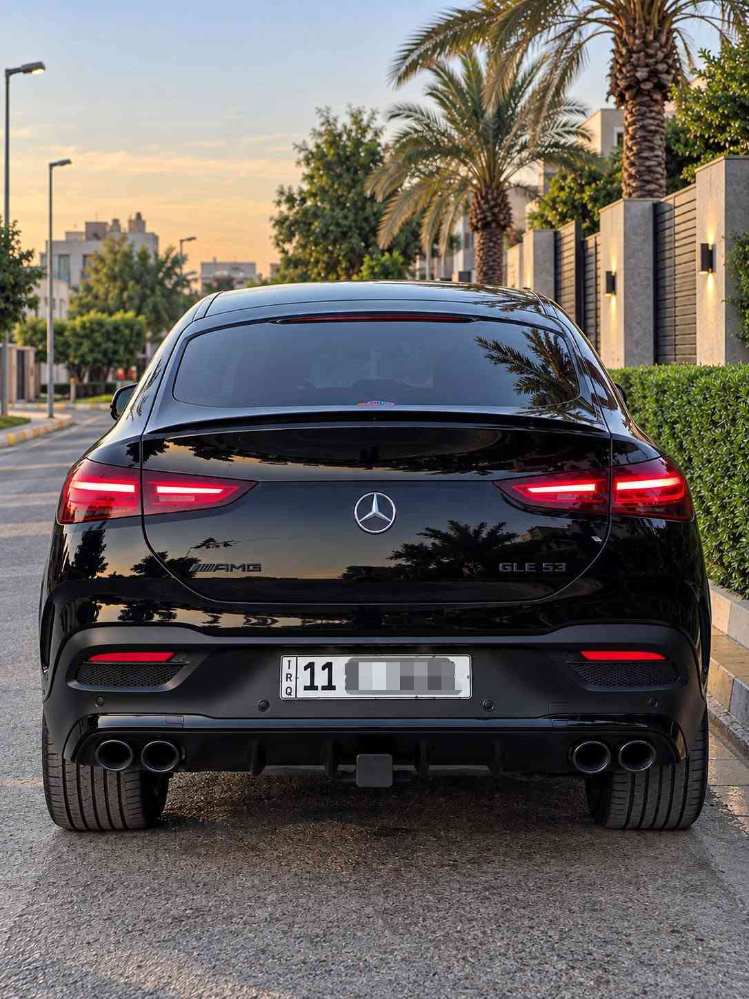 للبيع أو مراوس 

مرسيدس GLE 53 AMG موديل 2024
ماشية 23 ألف mi يعني 38 الف km
السيارة كندي وكفالة عامة، باستثناء بارد قليل، والباقي كفالة عامة بحالة الوكالة.

فل مواصفات AMG بانوراما • وجكات • أنظمة قيادة • كشنات AMG • شاموا • دبل • سيستم صوت Burmester  • 5 كاميرات • ومواصفات هواية 
السيارة مغلفة PPF
صفر مسج ، بدون أي خلل أو نقص، بحالة ممتازة.

تراي مال زيرو وسيرفسها بالكامل بالشركة، وبيها تخم تاير شركة.

رقم بغداد ومكانها بغداد 
السعر 73000 دولار
للاستفسار: ***********
