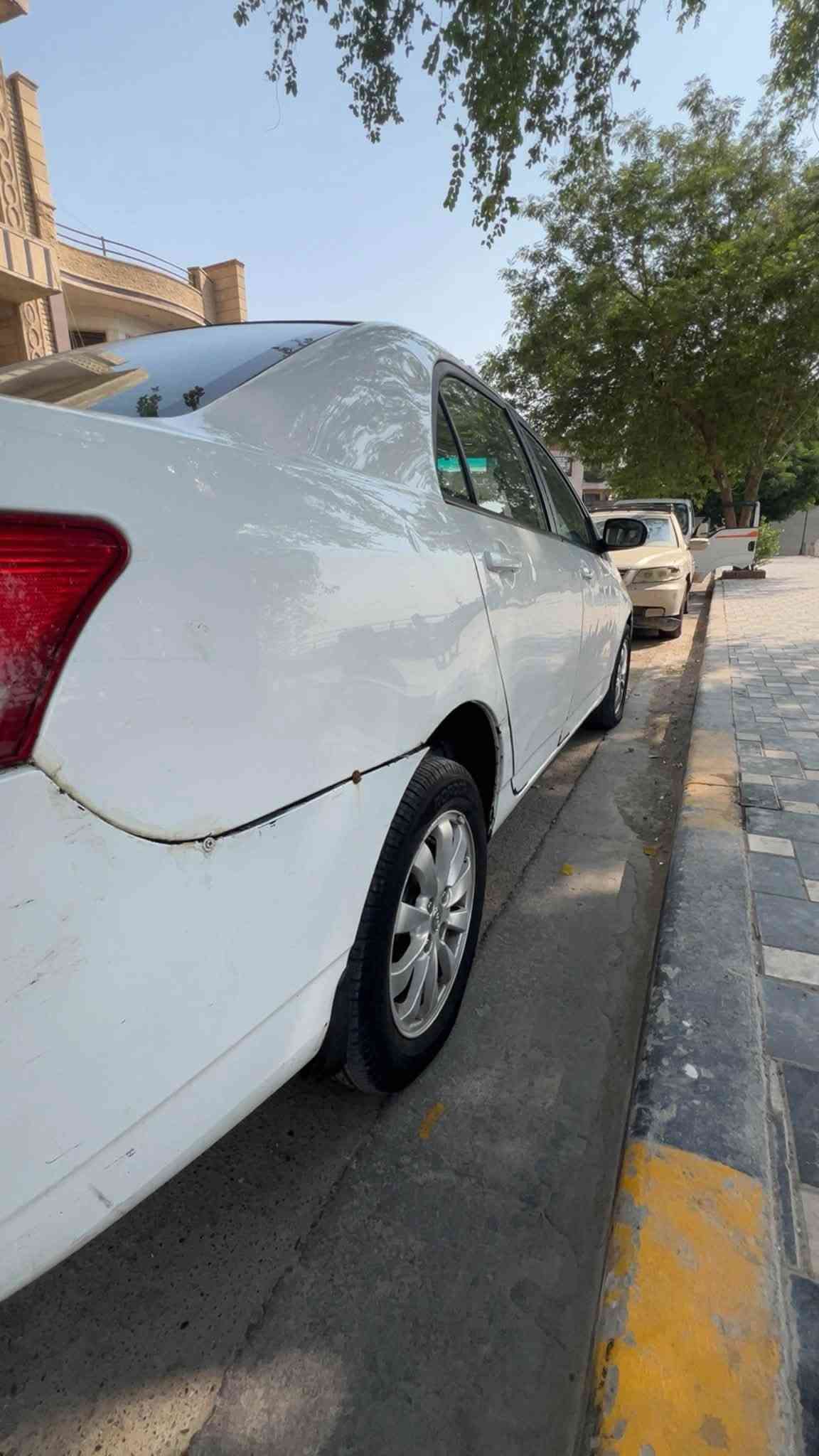 سلام عليكم لبيع BYD G3 2015سياره فول بصمه فتحه ماشيه 148 الف مكفوله السياره من الحادث من الصبغ بيه تكحيلات بصيطه السياره من 2016 عدنه مكفول المحركه الكير سياره جديده خير من الله سنويه بسمنه كبل نحولك كهربائيات كله شغاله لا تبخير لا تنقيص بيه ملاحضات بصيطه مكاني بغداد الاعظمية باقي التفاصيل انتصل وتدلل ***********
