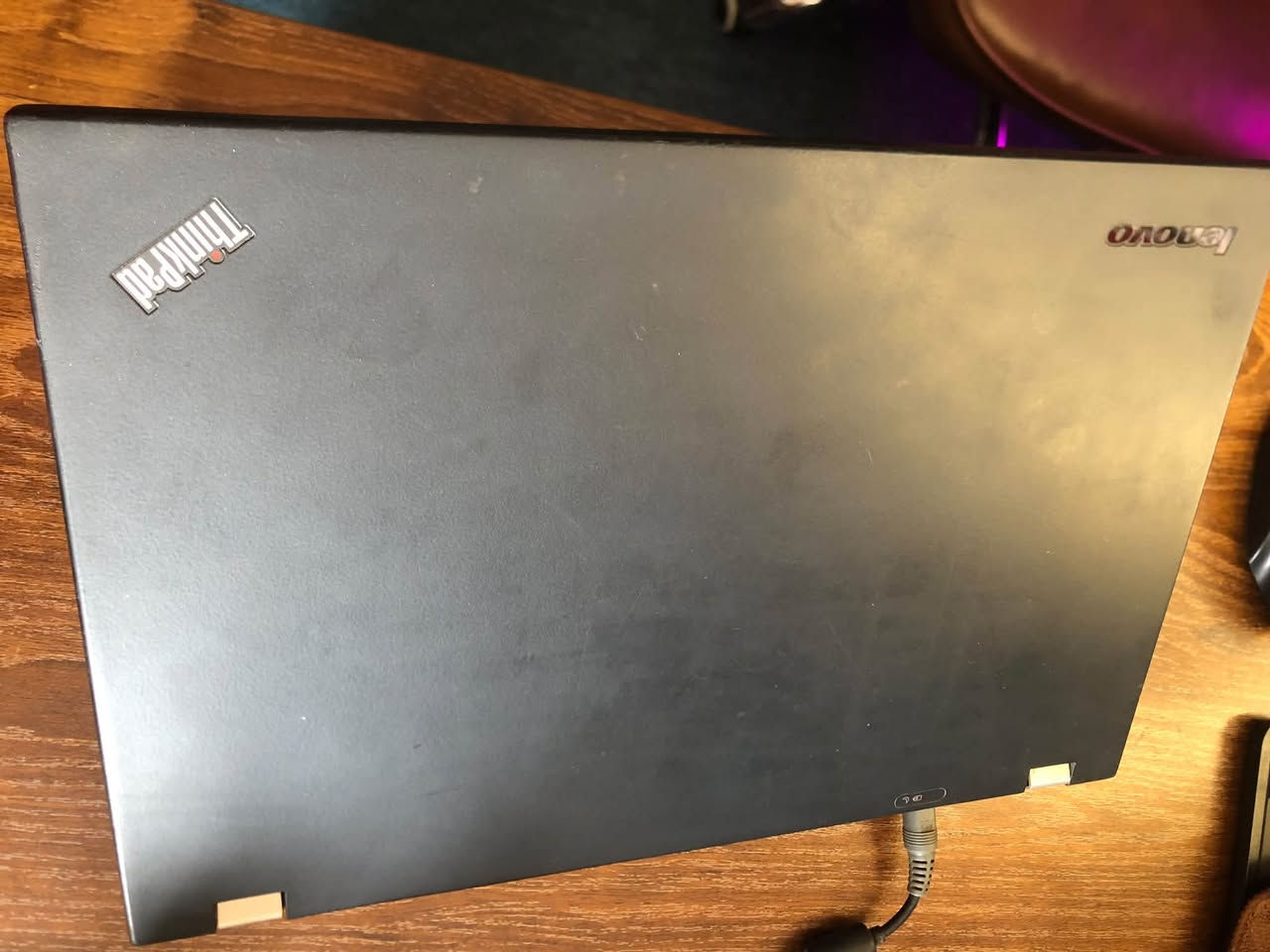 لابتوب جيل4 يرهم للدراسة والالعاب البسيطة
كرت شاشة خارجي منفصل Quadro 2G
معالج  core i7 QM من الجيل الرابع
رام 8 قابل للزيادة 
هارد 256 ssd+hdd2T 
شحن اكثر من ساعة 
ملحقات شاحنة وجنطة +ماوس ويكبورد 
المكان :موصل/ايسر/حي فلسطين

نص مكتوب في الصور:
- DirectX Diagnostic Tool
- Display 1
- Display 2
- Sound
- Input
- al reports detailed information about the DirectX components and drivers installed on your system.
- ow what area is causing the problem, click the appropriate tab above. Otherwise, you can use the "Ne
- page in sequence.
- formation
- Current Date/Time: 22 ص ١١:٤٢:٣٧ ، ٢٠٢٦ أيلول،
- Computer Name: DESKTOP-ULRFMEQ
- Operating System: Windows 10 Pro 64-bit (10.0, Build 19045)
- Language: العربية (Regional Setting: العربية)
- System Manufacturer: LENOVO
- System Model: 24474J4
- BIOS: Phoenix BIOS SC-T v2.2
- Processor: Intel(R) Core(TM) i7-3840QM CPU @ 2.80GHz (8 CPUs), ~2.8GI
- Memory: 8192MB RAM
- Page file: 3875MB used, 5099MB available
- DirectX Version: DirectX 12
- L digital signatures
- DxDiag 10.00.19041.5794 64-bit Unicode Copyright © Microsoft. A
- Next Page
- Save All Informa
- [Windows X-Lite] Opt... New folder (3) HikVision rufus-4 DirectX Diagnostic Tool System Display 1 Display 2 Sound Input Device Name: NVIDIA Quadro K2000M Manufacturer: NVIDIA Chip Type: Quadro K2000M DAC Type: Integrated RAMDAC Device Type: Full Display Device Approx. Total Memory: 5886 MB Display Memory: 2007 MB Shared Memory: 3879 MB DirectX Features DirectDraw Acceleration: Enabled Direct3D Acceleration: Enabled AGP Texture Acceleration: Enabled Notes No problems found. Help
- Computer Management File Action View Help Computer Management (Local) System Tools Task Scheduler Event Viewer Shared Folders Local Users and Groups Performance Device Manager ge sk Management s and Applications Volume Layout Type File System Status (C:) Simple Basic NTFS Healthy (Boot, Page File, Cra (E:) Simple Basic NTFS Healthy (Basic Data Partition (Disk 1 partition 3) Simple Basic Healthy (Recovery Partition) System-reserviert Simple Basic NTFS Healthy (System, Active, Prima Disk 0 Basic 1863.02 GB Online (E:) 1863.02 GB NTFS Healthy (Basic Data Partition) Disk 1 Basic 119.24 GB Online System-r 50 MB NT Healthy (S (C:) 118.55 GB NTFS Healthy (Boot, Page File, Crash Dum 650 MB Healthy (Recovery Unallocated Primary partition