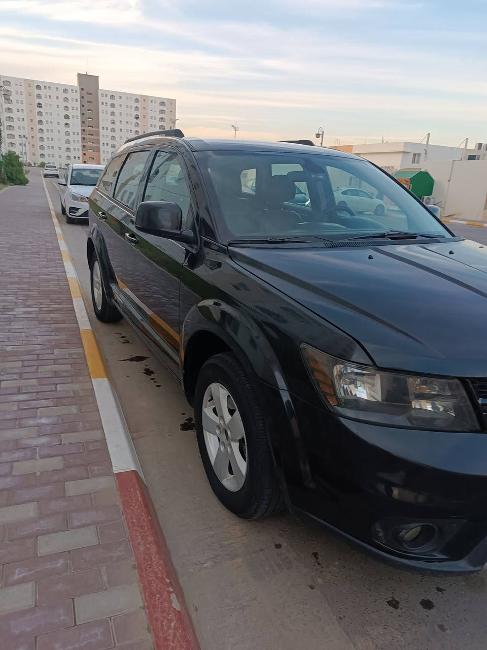 جورني 2012 سته سلندر 7 راكب منضومه غاز تمشي بلاش تبريد ثلاث خانات تخم تاير باتري مروحه برشلن انسى حماوه ترايك للبصره رقم بغداد باسمي تحويل مباشر *********** مكاني بغداد بسمايه
