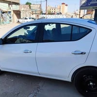 سني ٢٠٢٤ • ستيرن جهتين • شاشة وكاميرا