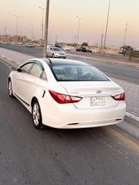 سوناتا ٢٠١١ • فول مواصفات • تحويل مباشر