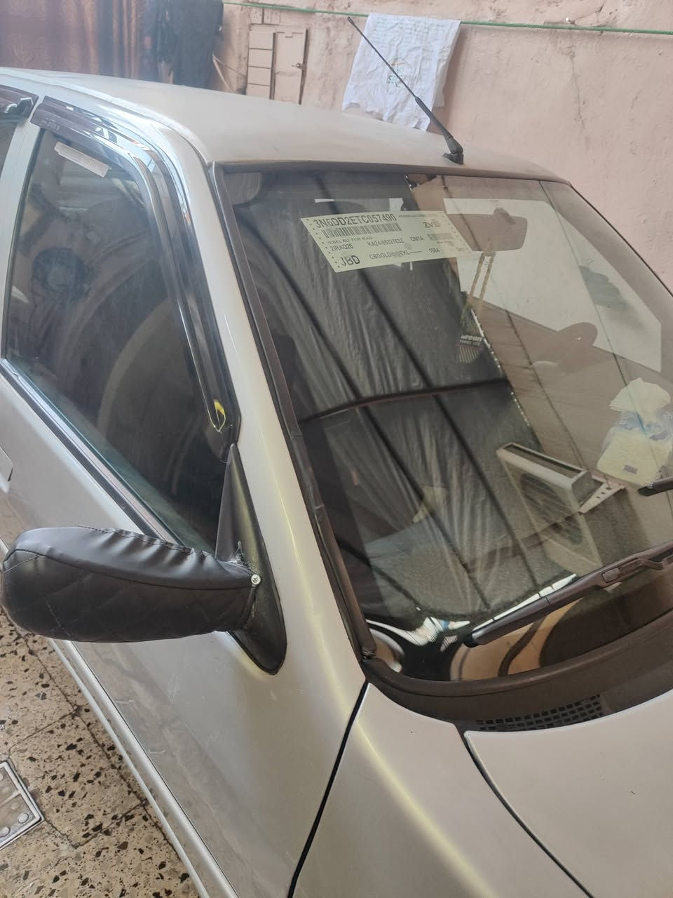 السلام عليكم 
بيجو موديل2002
ضرر جاملغ خلفي بسيط وبخ
والدوائر مصلحه 
تبريد كامل محرك كير حيل نضيف
بسم الشرعي شرط التحويل
طخم وتايرات انضاف باتري جديد
داخل السياره نضيف سياره مال بيت
السعر 38 بيها إذا شراي 
مكاني موصل حي عدن 
***********--***********
