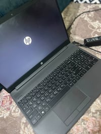 لابتوب • نضيف • ما مستعمل