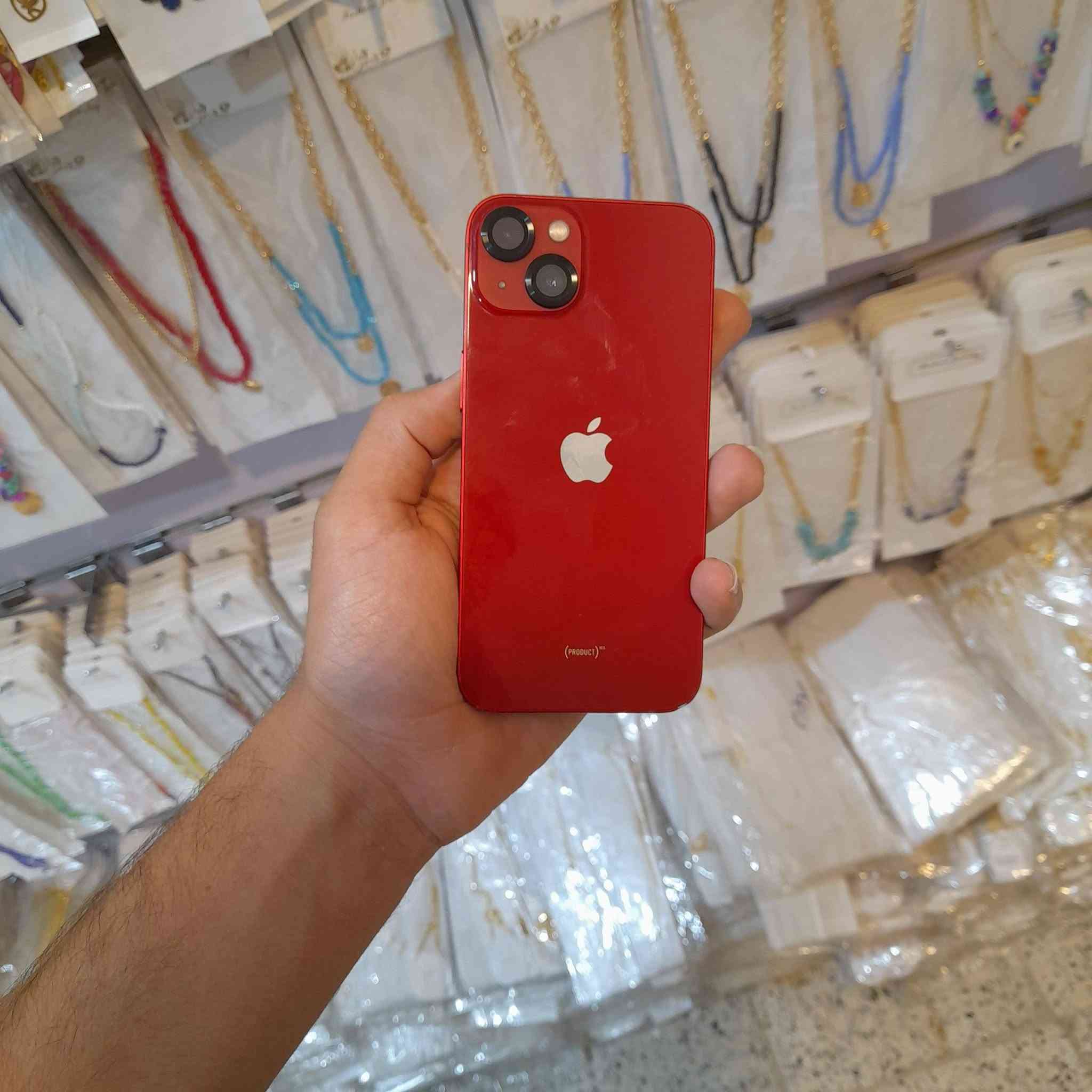 ايفون 13✅️
 ذاكره 128✅️
 بطاريه 96✅️
 لوك الجهاز حاله حال الجديد من كد مانضيف وتر بروف ميعبر هوا كله نورمال وتفحص وين ميعجبك لون مميز مرغوب ♦️
سعر 425💸
الرقم فقط اتصال
 ***********✅️
