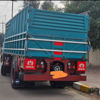 شاحنة • للبيع