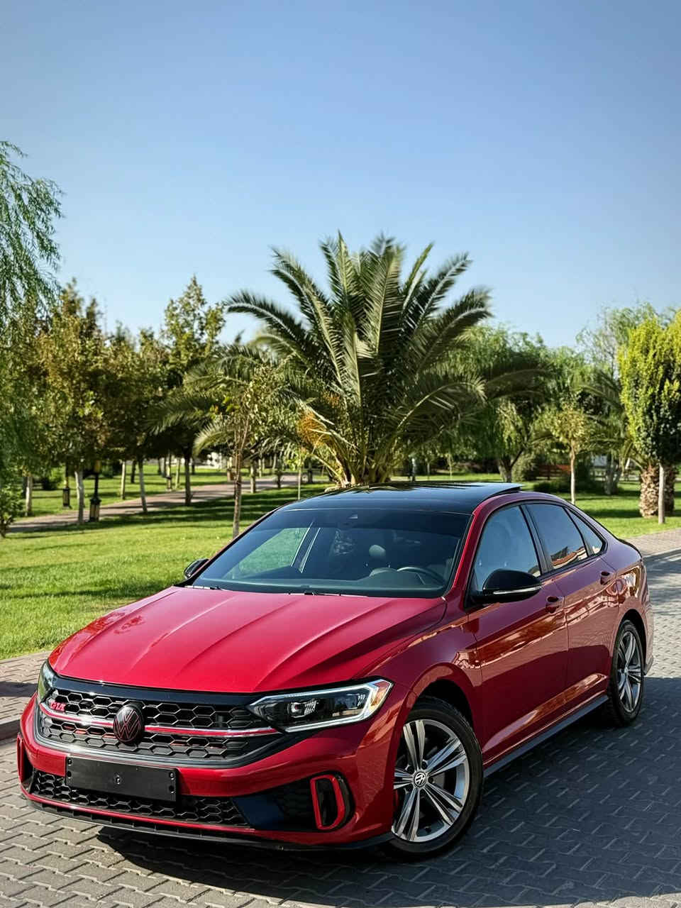 Volkswagen JETTA GLI  AUTOBAHN 2024
حجم المحرك 4 سلندر 2000 تيربو
گير عادي سپورت
عداد المسافة : 8 الف فقط
‎ضرر بسيط جملغ امامي يسار شبر بنيد بجم كبس 
بدون دواخل 
ايرباك برده فقط 
اعلی المواصفات 1/1 :
‎بصمة تشغيل
‎بصمة أبواب
تشغيل عن بعد (Remote Start)
فتحة سقف بانوراما 
‎رادار أمامي (تحديد مسار)
‎رادار جانبي (نقاط عمياء)
‎رادار خلفي (تحذير من الاصطدام)
كاميرات محيطية 
‎سستم سماعات Harman cardon
تحكم وضعيات القيادة Drive Modes 
تبريد مركزي لمس
‎كشنات ميموري، خزن
‎كشنات جلد+تدفئة تبريد كشنات كهرباء
داخل خياط احمر
كشنات خلفي هيتر
دواخل ليد 32 الوان
‎هاند بريك بصمة
Android Auto 
Apple Car Play 
‎مانع انزلاق+ABS
شحن موبايل واير ليس جارج
‎شاشة كبيرة لمس
‎حساسات خلفية+ كاميرا 
‎تحكمات استيرن
‎اوتو ستارت Auto start 
‎اوتو ستوب Auto Stop 
‎وبقية المواصفات المعروفة
165💵
‎‏‎ 
‎مکان سیارة  سليماني 📍
‎‏‎سیارة بدون رقم تترقم شمالي اربيل سليماني دهوك
‎‏‎‏‎للاتصال والاستفسار
***********📞
