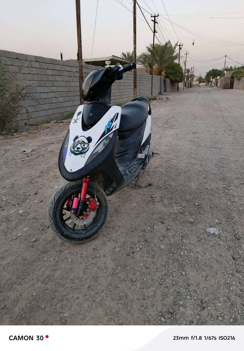 دراجه ماكس فول نضافه المحرك نضيف بس البوشه 55 شلعه ومعدل دراجه كلشي بيهه شغال ما بيهه نقص السعر 550 بيهه مجال ‏‪***********‬‏
