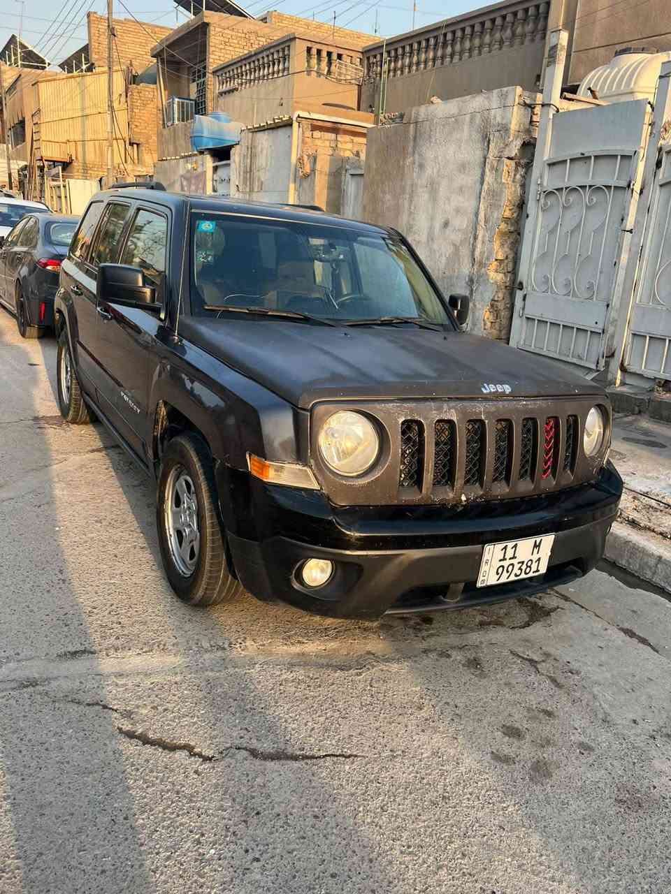 سلام عليكم حبيب باتريوت موديل 17صدر نظيف تخم تايرات جديد تبريد خير من الله ثلج
سياره مال بيت صار خمس سنوات وخير. من الله 
كما موضح بلصور سعر سياره 85 وبيها مجال جوه السوك 
رقمي ***********@

نص مكتوب في الصور:
- BidFax.info