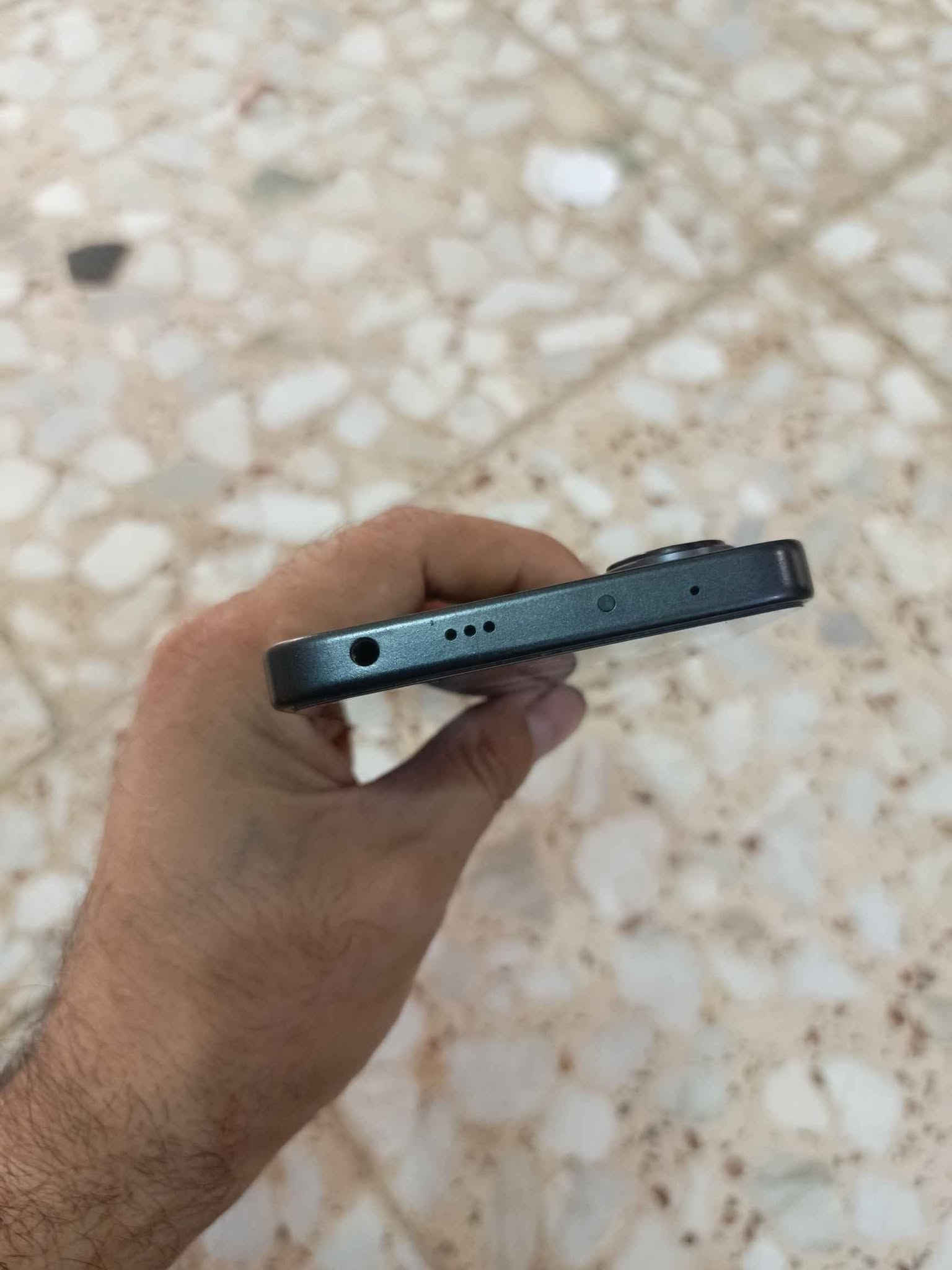 السلام عليكم جهاز ريلمي نوت 13 نضيف ومفول مكفول بس مبدل شاشه اصليه شرط الوان ودقه فول جهاز معروف مواصفاته ذاكره 256 عشوائيه8+8=16 معالج قوي يدعم بوبجي 60فريم بكل سلاسه خطين مدخل رام سوت عالي استيريو يجي نظام ريموت وشرط فحص يصير عل بلازمات وسبالت جهاز شحن يخبل تايب سي سريع 45واط جهاز تاخذه شرط فحص ضمانك فحصك تجيكه عل اخر حبايه سعره 130وبي مجال مكاني بغداد الاستكشاف نفطيه مدخل نزيزه بغداد, العراق

نص مكتوب في الصور:
- ٢:١٧
- <
- توسيع الذاكرة
- متوقف
- ٤,٠ ج.ب
- ٦,٠ ج.ب
- ٨,٠ ج.ب
- قم بزيادة مساحة ذاكرة الوصول العشوائية باستخدام مساحة التخزين الحرة. نوصي باستخدام هذه الميزة فقط في حالة وجود مساحة خالية كافية على جهازك.