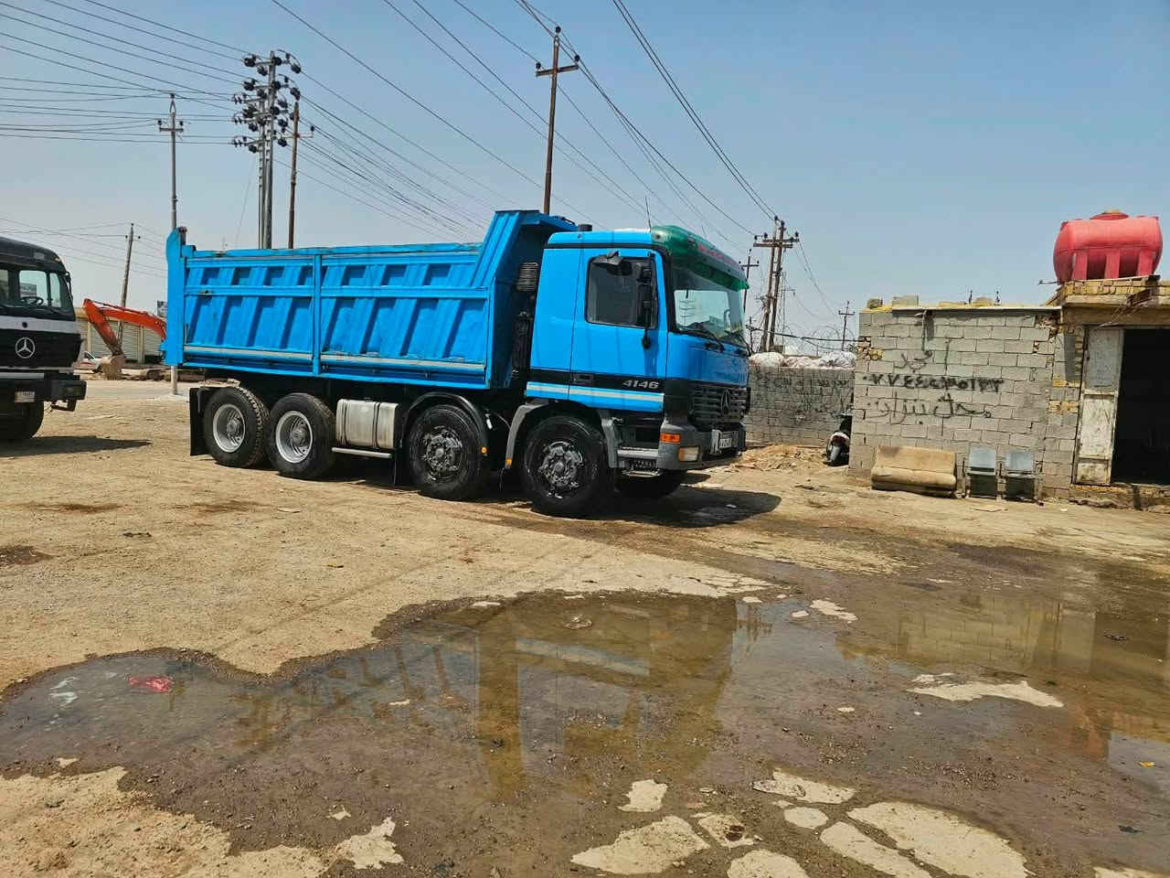 شاحنة