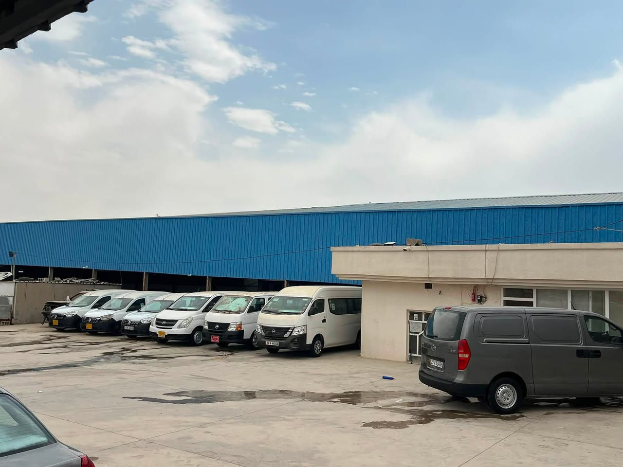 پێشانگای مەنگور بۆ کرین وفرۆشتنی هەموو جۆرە مینی پاسێک ناونیشان چوار قورنە رێگای سەرەکی رانیە بەرامبەر شەریکەی 
تویۆتا
محرض منكور للبيع شراي انوانع مينى باص حمل و اجره
***********
***********
***********
***********
