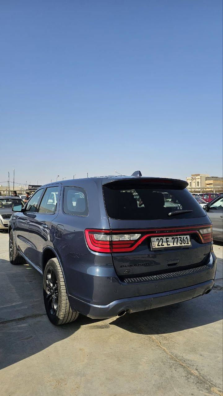 🔵 للبيع او مراوس – Dooge Durango 2021 Gt 🔵
🔴 المركبة: دوج دورنكو 2021 (GT)
🔴 رقم: أربيل
🔴 الحالة: حادثة (تبديل قطعتين)
🔴 الموقع: واسط – مركز المدينة
🔴 العداد: 57,000 ميل
المواصفات:
✅ محرك 6 سلندر 3600
✅ لايتات زينون (واطي + عالي) أصلية
✅ كشافات LED دعاميات + LED نهاري
✅ بصمة أبواب + تشغيل عن بُعد
✅ رنكات قياس 20 بلاك أصلية + تايرات بحالة ممتازة
✅ حساسات خلفية + كاميرا خلفية
✅ تحكم كهربائي لمقعد السائق
✅ شاشة كبيرة متعددة الاستخدام
💰 السعر: 22,000$ قابل للتفاوض
📞 للتواصل: ***********
