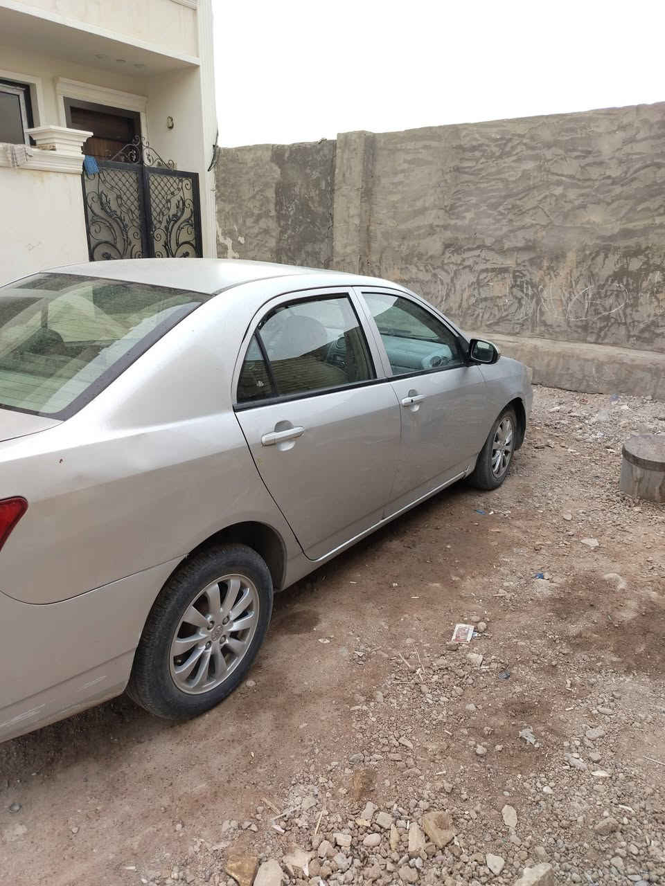 سلام عليكم بي وايدي جي ٣ البيع موديل ٢٠١٦ سياره جاهزه بسمي مكاني بغداد الغزاليه رقم التليفون *********** السعر ٥٥ وبي مجال

