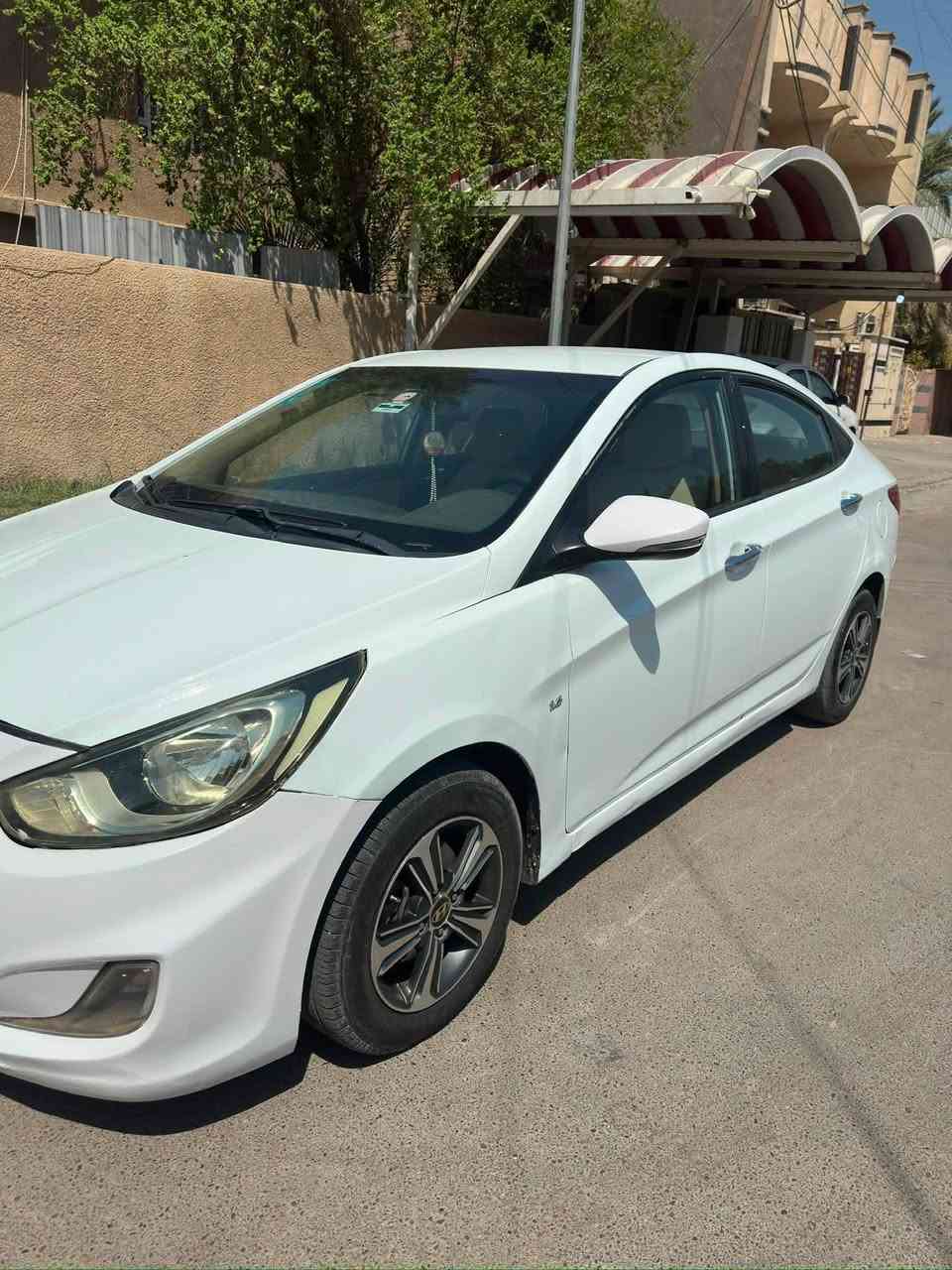 اكسنت موديل 2013 خليجي دبل قطره مكينه 1600 المرغوب سياره كامله من كلشي گير ومكينه وتبريد ثلج وصدر امامي خلفي كله جديد سياره احلى من صور بيهه 3 قطع صبغ بدون دواخل وهزه جديده سنويه باسمي رقم بغداد الجديد مكان سياره بغداد سعرهه 83 وبيهه مجال للاستفسار الاتصال على الرقم ***********
