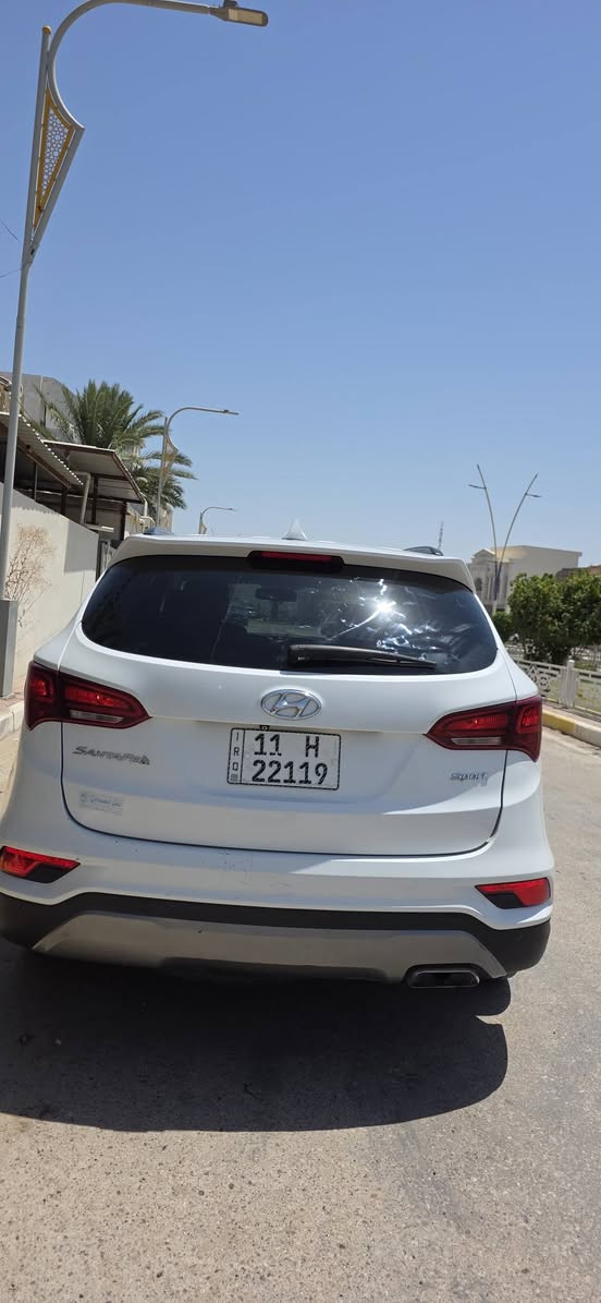 السلام عليكم للبيع  او مراوس سنتافيا 2017 وارد امريكي 
محرك 2400
5راكب 
رقم بغداد بأسمي 
صبغ قطعه واحد جاملغ امامي
رادار جانبي 
كشنات تدفئه امامي وخلفي 
ستيرن تدفئه 
بردات خلفيه
حساس وكامره خلفي
تخم تاير صدر امامي خلفي جديد
مكان الرمادي
***********

