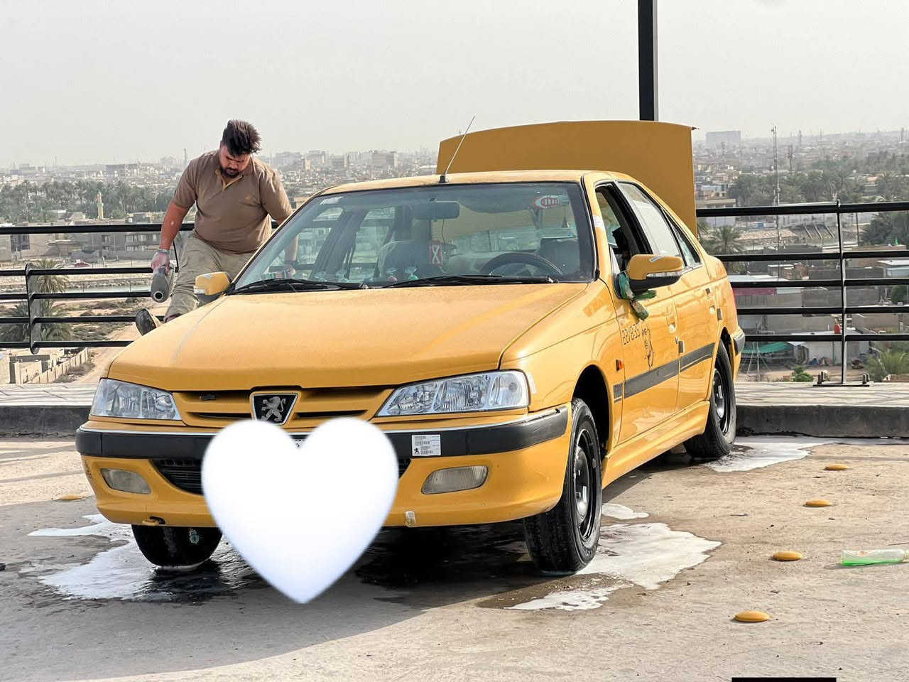 سلام عليكم 
بيجو بارص للبيع  او مراوس موديل 15 بيهه بارد في القماره وتبديل بنيد وتبريدها ليس شغال السعر خاص الرقم ***********
