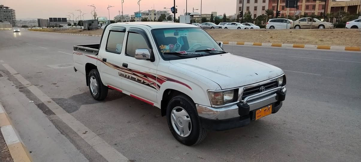 بەناوی خوایگەورە ئەم توێتایە بۆفرۆشتن تەبریدو پاوەر 4جام کارەبا ناوسور مەکینەسپی سەیارەکە هیچی پێوەنیە لۆکلۆکە مەگەر کارتی شتێکی بەسیت  سەیارەکە پێشوشانوسەقفی نوکەدەرزی پێوەنیە لۆکلۆکە 4تایەی تازە ئاڕمی پلاسیک بەشەرتی ئاڕمو ئەوەلیاتو خرامە بەشەرتی گێڕومەکینەو ئەکسل  سەیارەکە نمونەیە وماڵی دۆستە ***********لەسلێیمانیم شربازهير, السليمانية
