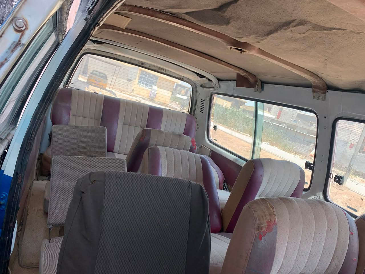 سلام عليكم جنبي شرطيه البيع سياره معمره جديده صبغته جديده سياره حلوه كهربايات كله شغله مكينته تنقص دهن سعر٣٥وبيه مجال مكان بابل جبله ***********
