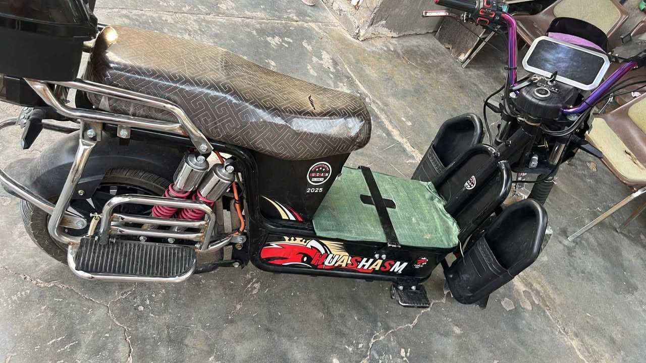 ماطور هايوشه بعدو نضيف نقص فقط بطاريات السعر 450 وبي مجال بسيط رقم الهاتف ***********

