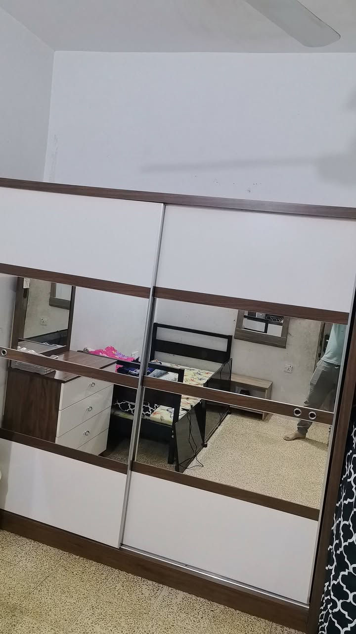 غراض مستعملة • أثاث غرفة نوم