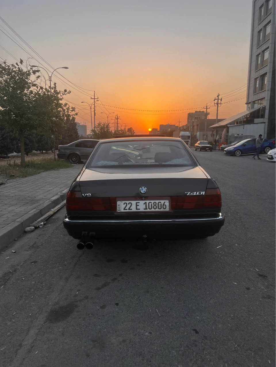Bmw 730 krayta 40
Model 1993
V8
سندوقی هەیتی
عام لۆ جوانی
گێظ مەکینە تەبرید بەشەرت 
سعر ٥٣ وەرەقە و مەجال أربيل, العراق
