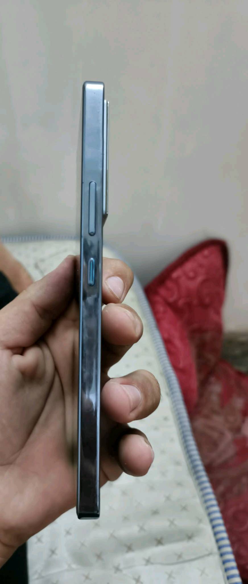 GT20 PRO جهاز نضيف 99٪ مابي اي شي مبدل على حطت الشركة سعر 250 وبي مجال مكاني بغداد